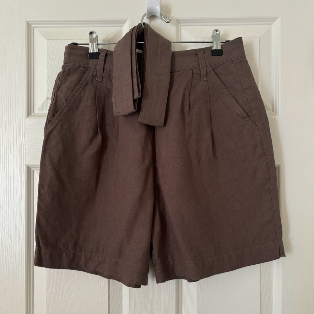 Not Perfect Linen Antibes elastic tie waist shorts, M